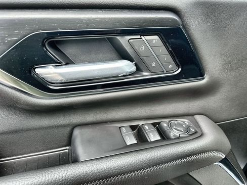 New 2026 GMC Yukon XL Denali w/ Denali Reserve Package image 22