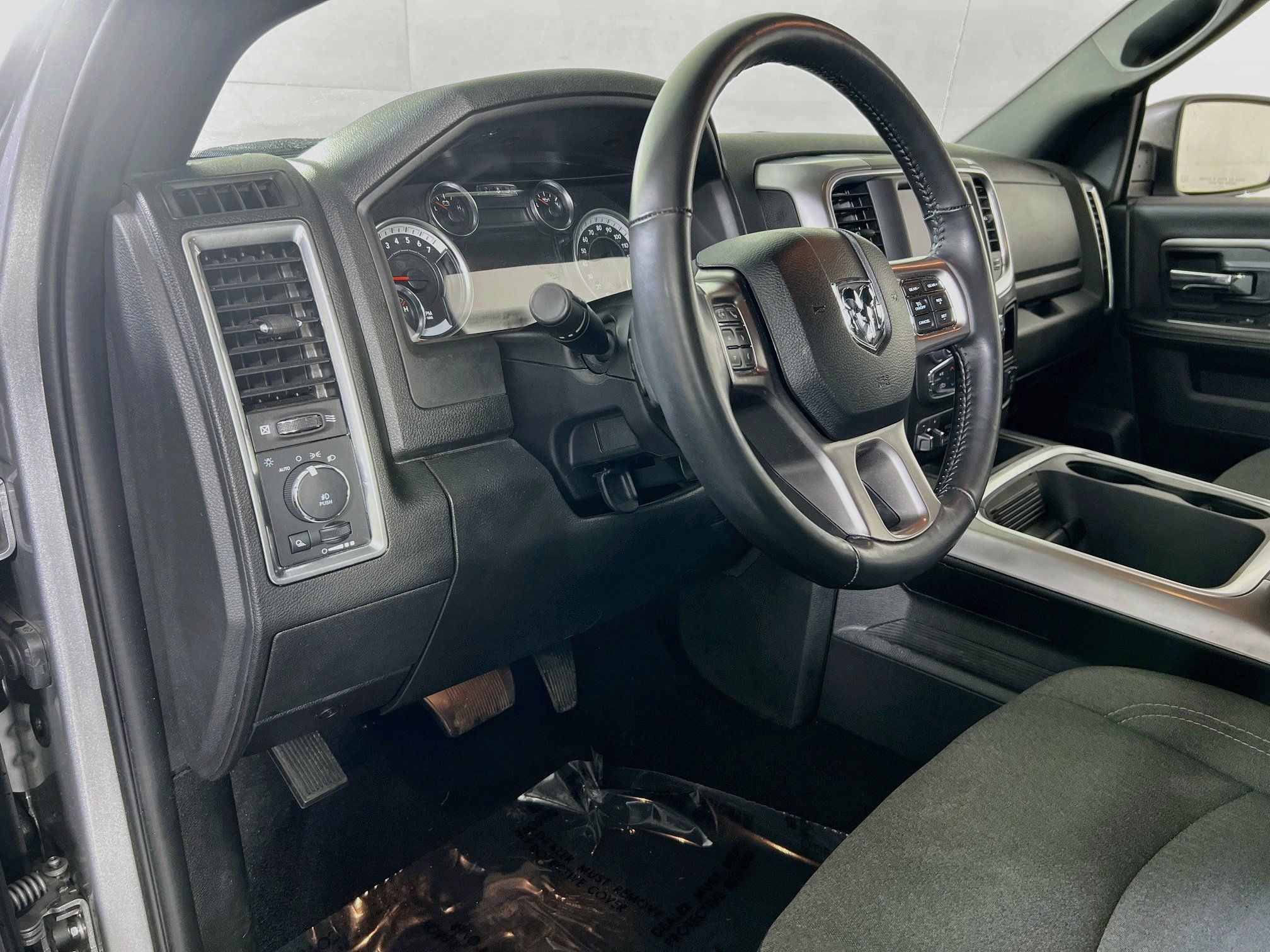 Used 2023 RAM 1500 Warlock w/ Electronics Group AWD/4WD image 9