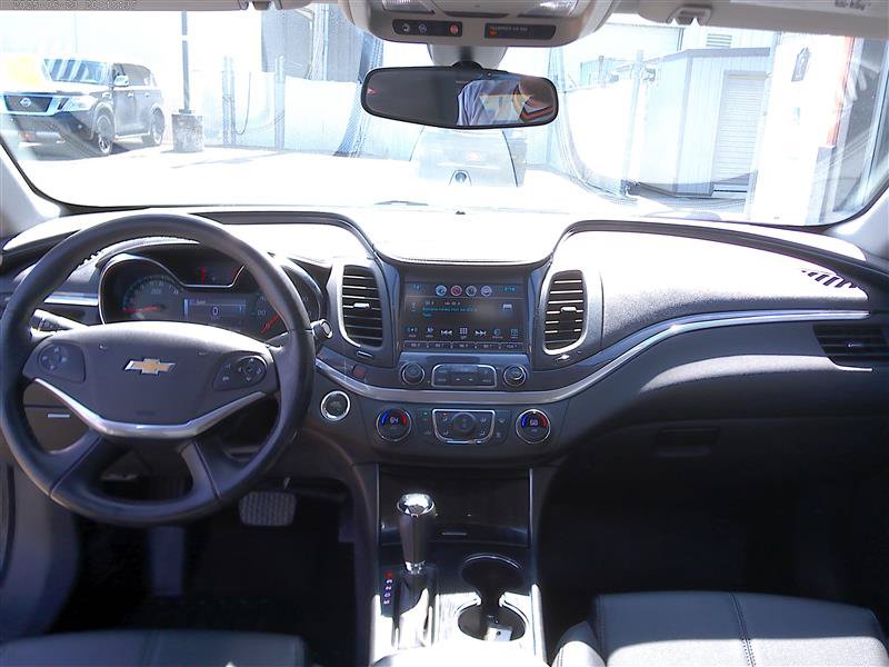 Used 2019 Chevrolet Impala LT FWD image 9