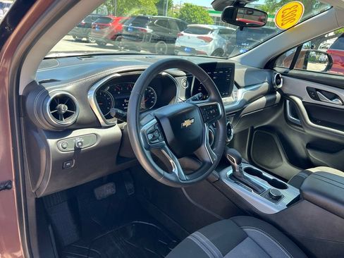 Used 2023 Chevrolet Blazer LT AWD/4WD image 18