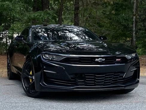 Used 2023 Chevrolet Camaro SS RWD image 9