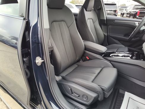 New 2026 Audi A6 Premium Plus AWD/4WD image 12