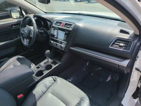 Used 2017 Subaru Legacy 2.5i Limited AWD/4WD image 34