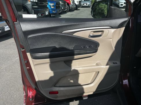 Used 2019 Honda Ridgeline RTL-T image 15