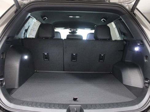 New 2026 GMC Terrain AT4 AWD/4WD image 12