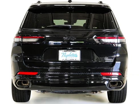 Used 2023 Jeep Grand Cherokee L Summit AWD/4WD image 8