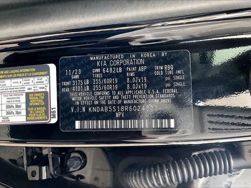 Used 2024 Kia EV9 Light Long Range RWD image 33