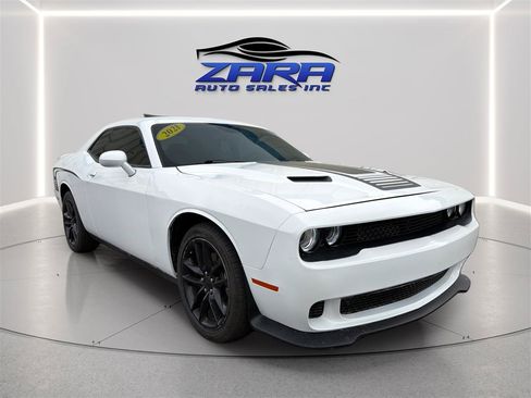 Used 2021 Dodge Challenger GT w/ Driver Convenience Group AWD/4WD image 9