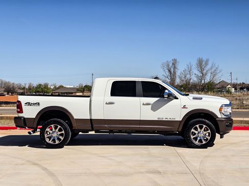 Used 2022 RAM 2500 Limited AWD/4WD image 19