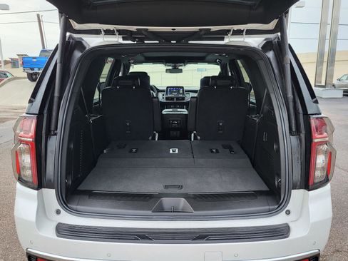 Used 2021 Chevrolet Tahoe LT w/ Rear Media and Nav Package image 12