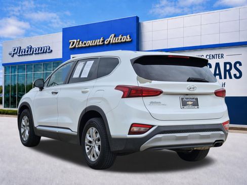Used 2019 Hyundai Santa Fe SE FWD image 4