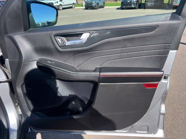 Used 2025 Ford Explorer ST w/ Sun And Sound Package AWD/4WD image 10