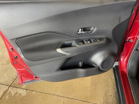 Certified 2024 Nissan Kicks SV w/ Exterior Package FWD image 9
