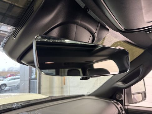 Used 2024 RAM 2500 Limited image 43