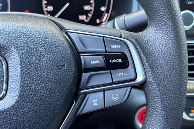 Used 2018 Honda Accord LX image 25