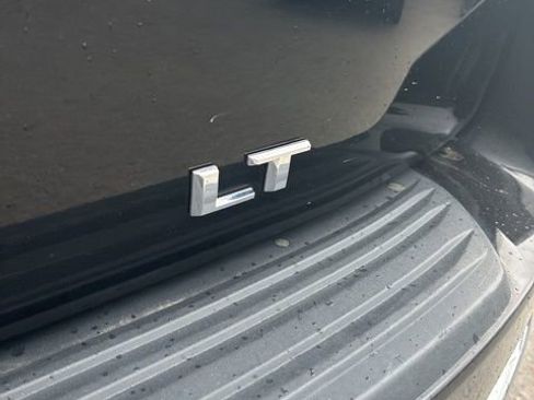 Used 2024 Chevrolet Tahoe LT AWD/4WD image 11