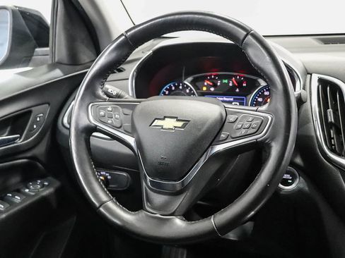 Used 2019 Chevrolet Equinox LT FWD image 15