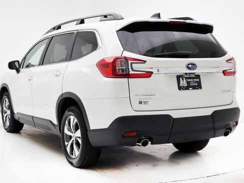 Used 2023 Subaru Ascent Premium w/ Convenience Package image 6