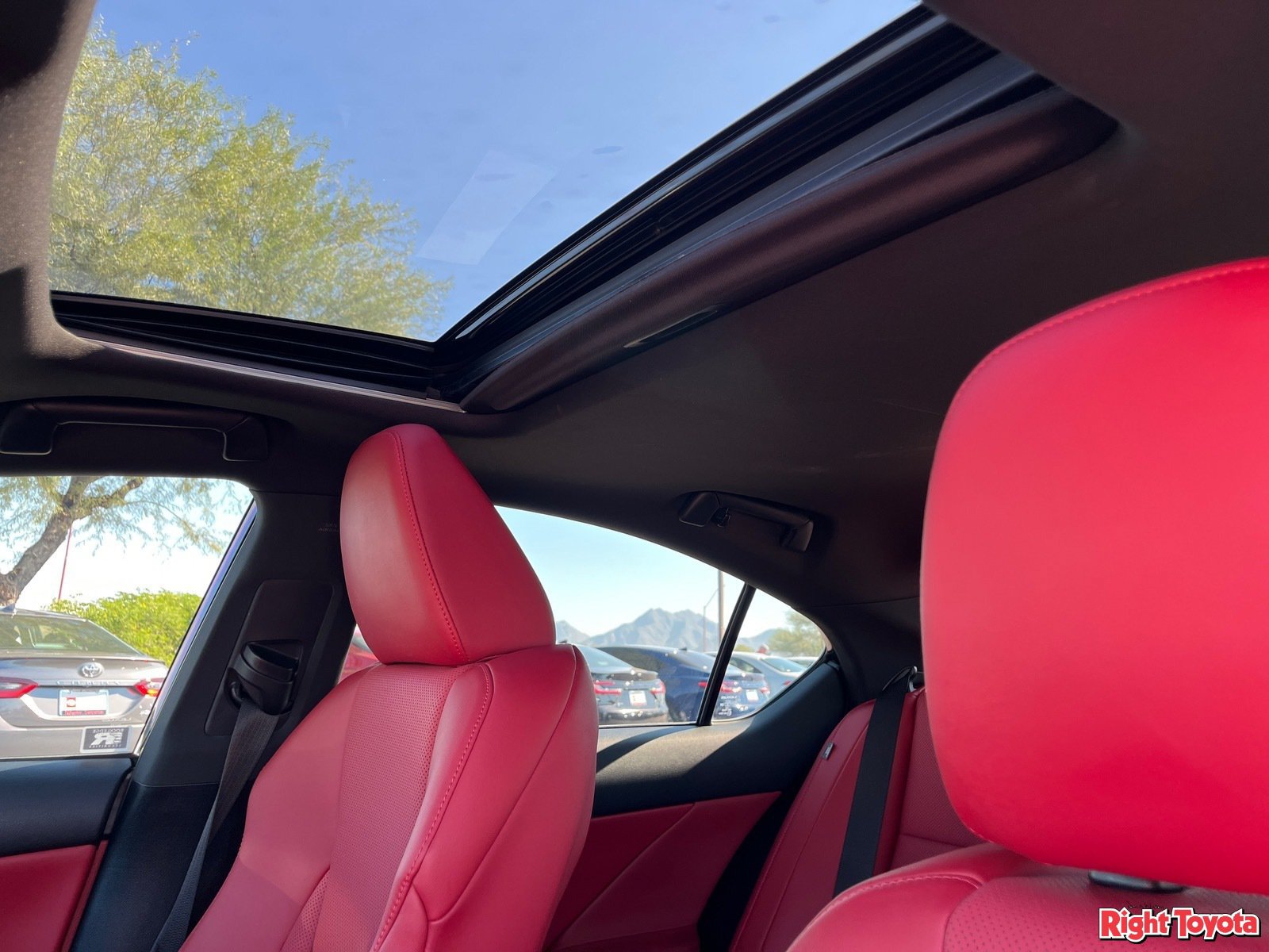 Used 2025 Lexus IS 350 F Sport RWD image 30