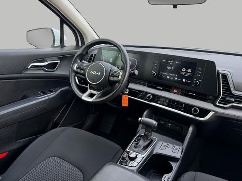 Certified 2025 Kia Sportage LX image 26