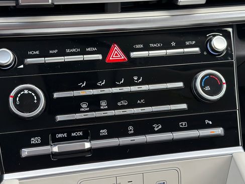 New 2026 Hyundai Santa Fe SE image 27