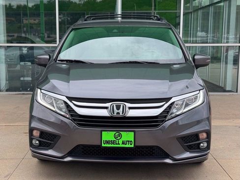 Used 2019 Honda Odyssey EX image 3