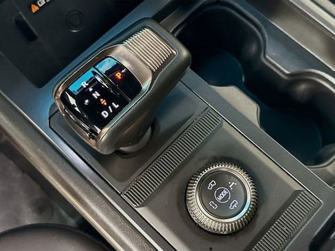 Used 2024 GMC Hummer EV 2X image 19