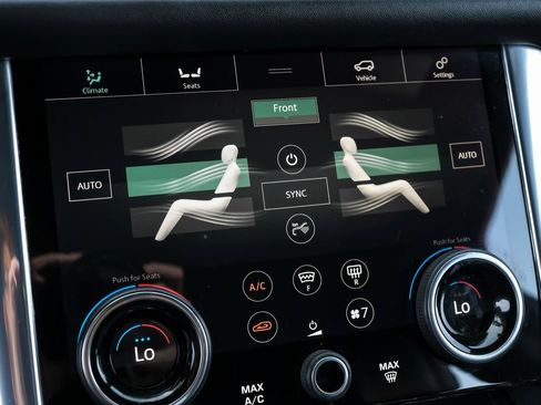 Used 2018 Land Rover Range Rover Sport Supercharged image 32