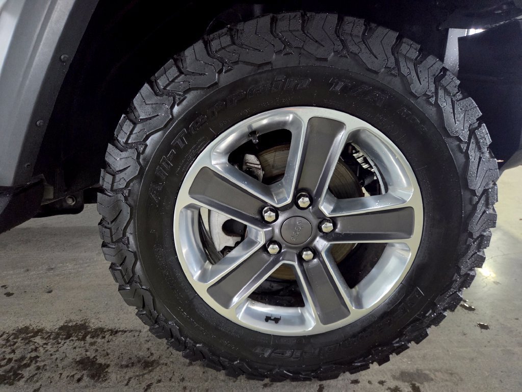 Used 2018 Jeep Wrangler Unlimited Sport AWD/4WD image 22
