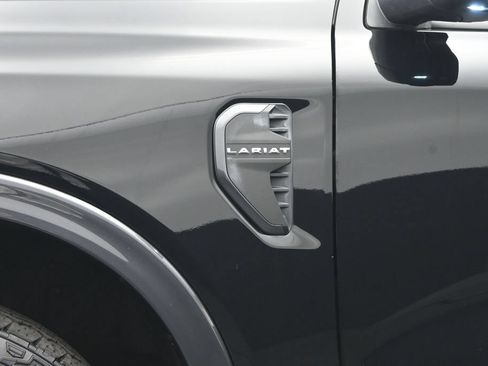 Used 2024 Ford Ranger Lariat w/ FX4 Off-Road Package AWD/4WD image 25