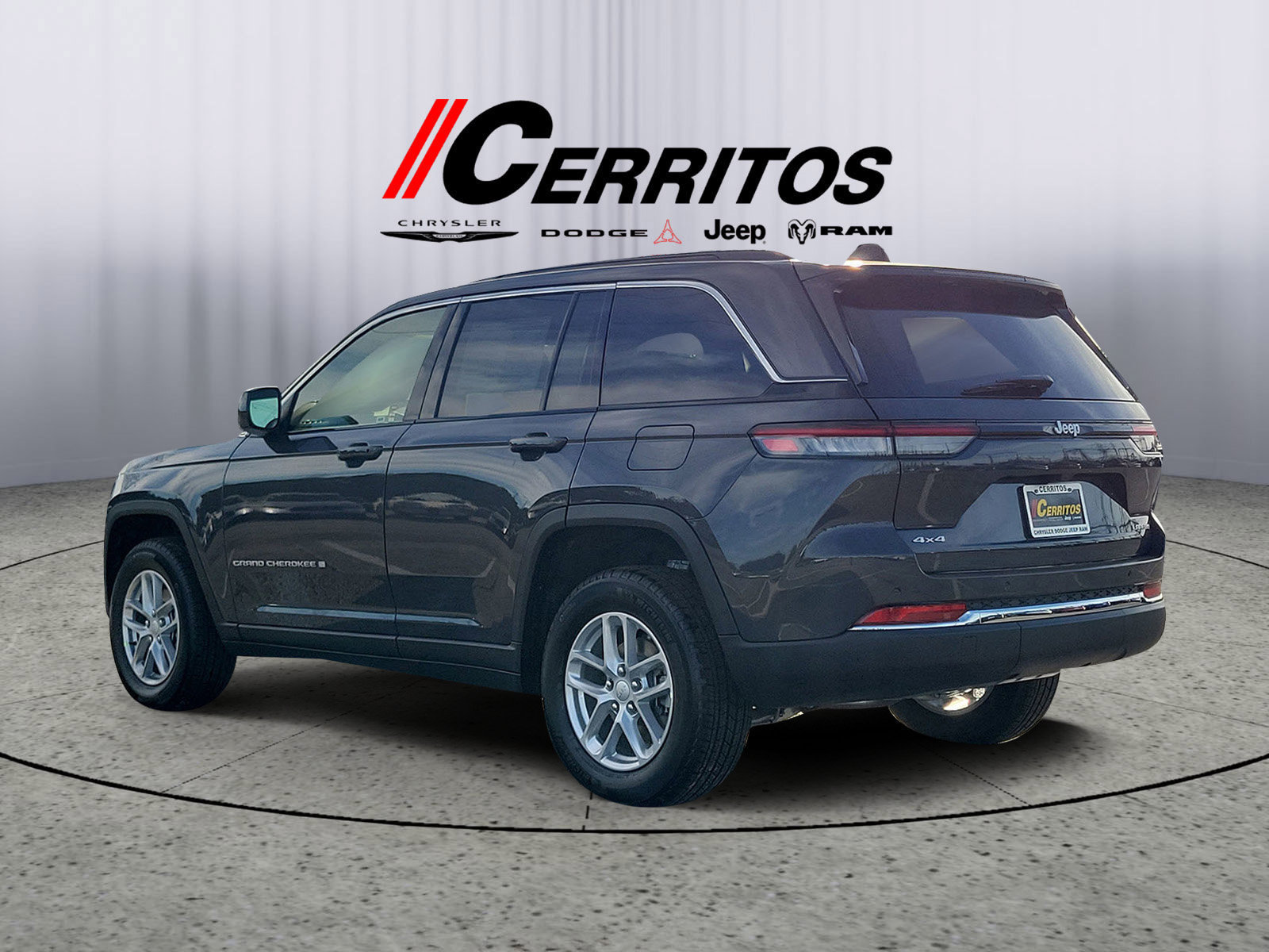 New 2026 Jeep Grand Cherokee Laredo X AWD/4WD image 2