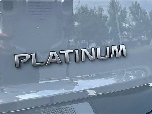 Used 2025 Nissan Rogue Platinum FWD image 24