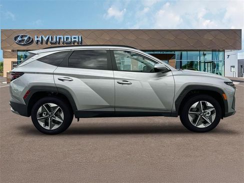 Used 2026 Hyundai Tucson SEL AWD/4WD image 9