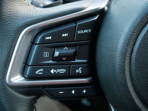 Used 2025 Subaru Outback Premium image 31