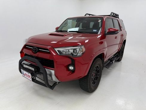 Used 2024 Toyota 4Runner TRD Off-Road Premium image 4
