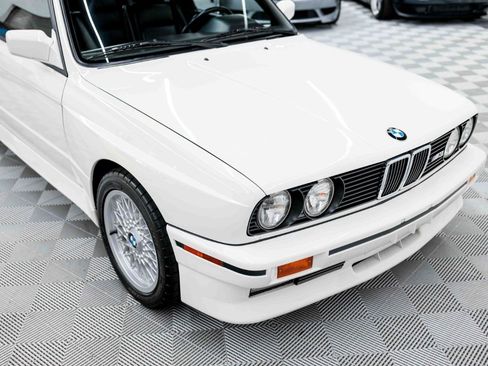 Used 1990 BMW M3 Coupe RWD image 18