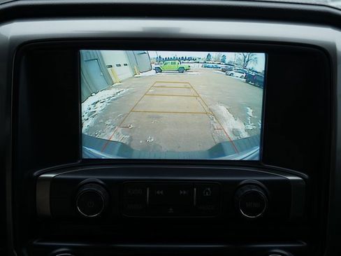 Used 2018 Chevrolet Silverado 1500 LTZ Z71 w/ Realtree Edition image 6