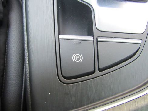 Used 2019 Audi A4 2.0T Premium w/ Convenience Package image 53