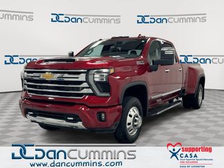 Used 2025 Chevrolet Silverado 3500 High Country w/ High Country Premium Package AWD/4WD video 1