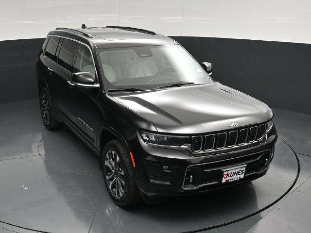 Used 2022 Jeep Grand Cherokee L Overland w/ Luxury Tech Group IV AWD/4WD image 52