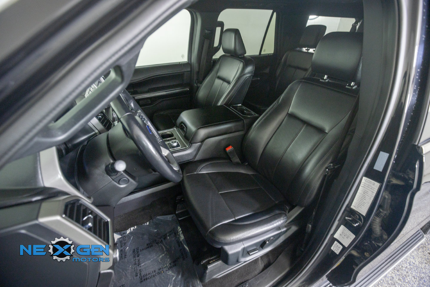 Used 2021 Ford Expedition Max XLT AWD/4WD image 27