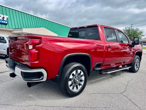 Used 2021 Chevrolet Silverado 2500 LT w/ Texas Edition AWD/4WD image 7