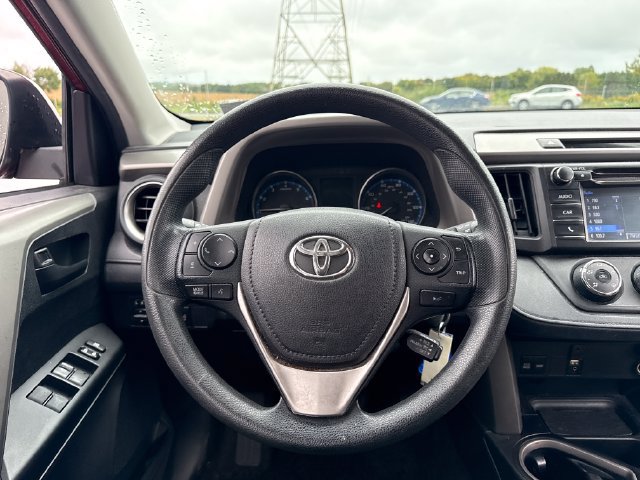 Used 2018 Toyota RAV4 LE w/ All Weather Liner Package AWD/4WD image 22