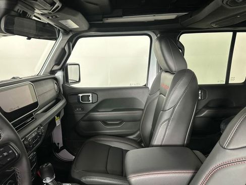 New 2026 Jeep Wrangler Unlimited Rubicon image 20