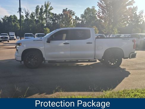Certified 2023 Chevrolet Silverado 1500 RST w/ Redline Edition AWD/4WD image 5