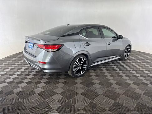 Used 2022 Nissan Sentra SR FWD image 5