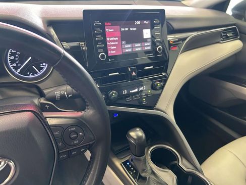 Used 2023 Toyota Camry SE FWD image 21
