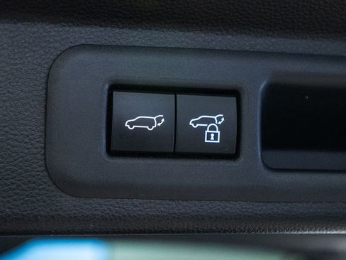 Certified 2023 Toyota Sequoia Capstone image 42