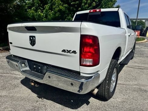 Used 2017 RAM 2500 SLT AWD/4WD image 4
