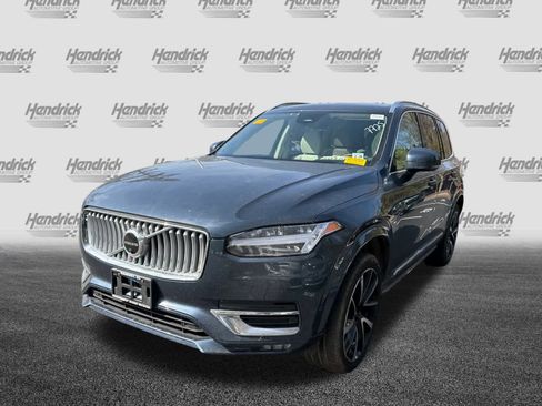 Certified 2023 Volvo XC90 B5 Plus w/ Protection Package Premier image 6